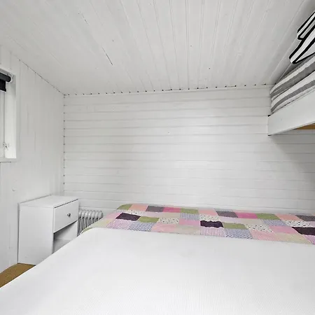 Ferienhaus Gorgeous In With Wifi